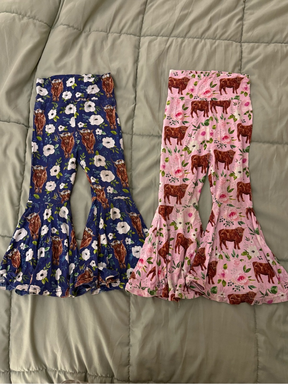 Source Unknown Kids Cow & Floral Bell-Bottom Leggings - Blue & Pink